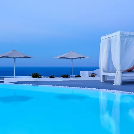 Hotel Amber Light 4*