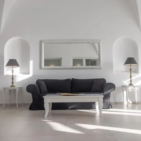 Amber Light Hotel 4*
