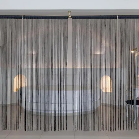 Amber Light Hotel 4*